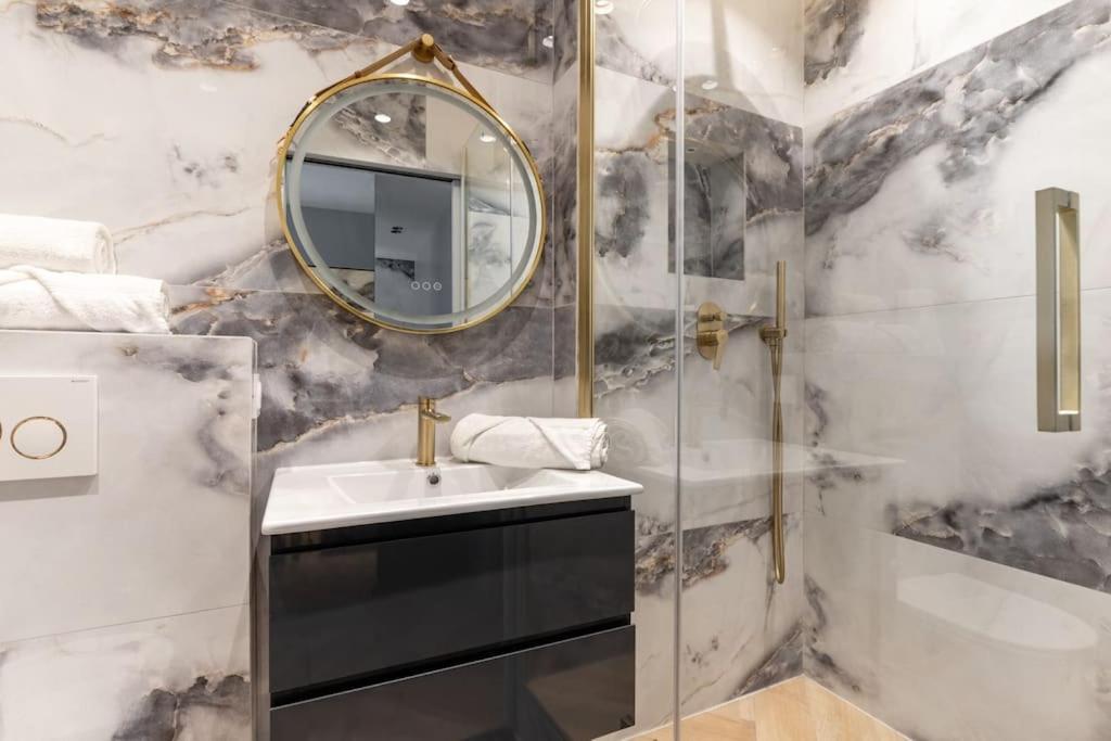 Neuilly/Paris :Magnifique Appartement 4P Eksteriør bilde